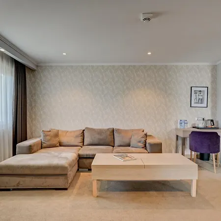 Juliana Szálloda 4*