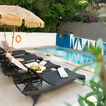 Hotel Juliana 4*