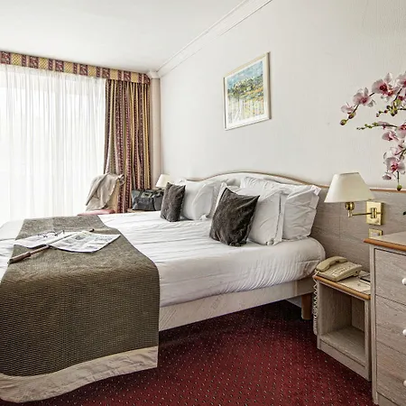 Hotel Juliana 4*